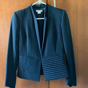Helmut Lang Black Pleated Wool Structured Shoulder Blazer size 2